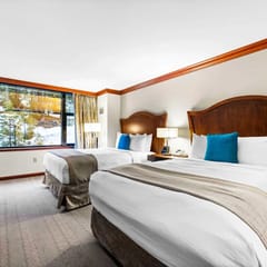 Deluxe Forest View Studio-No Resort Fees