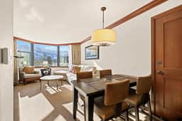 6th Floor Fireplace Suite, Everline Resort-Views - Image 3