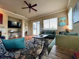 One Story, Pet & Family Friendly, Fireplace - Image 2