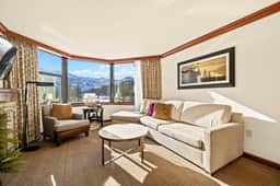 Cozy Fireplace Suite at Everline Resort, Tahoe - Image 2