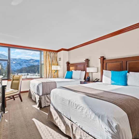 Double Queen Valley View-Zero Resort Fees - Image 1